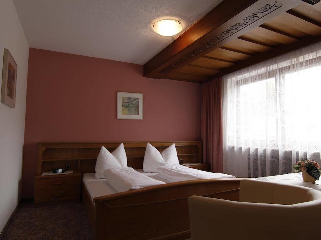 Gaestehaus Gisela Bruck am Ziller Buitenkant foto